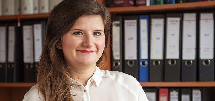 Mgr. Gabriela Luňáková Mgr. Gabriela Luňáková